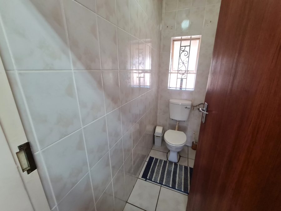 4 Bedroom Property for Sale in Aston Bay Eastern Cape